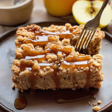 Caramel Apple Crumb Cake