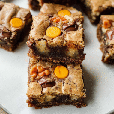 Candy Bar Blondies