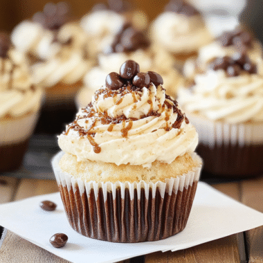 Holiday Tiramisu Cupcakes